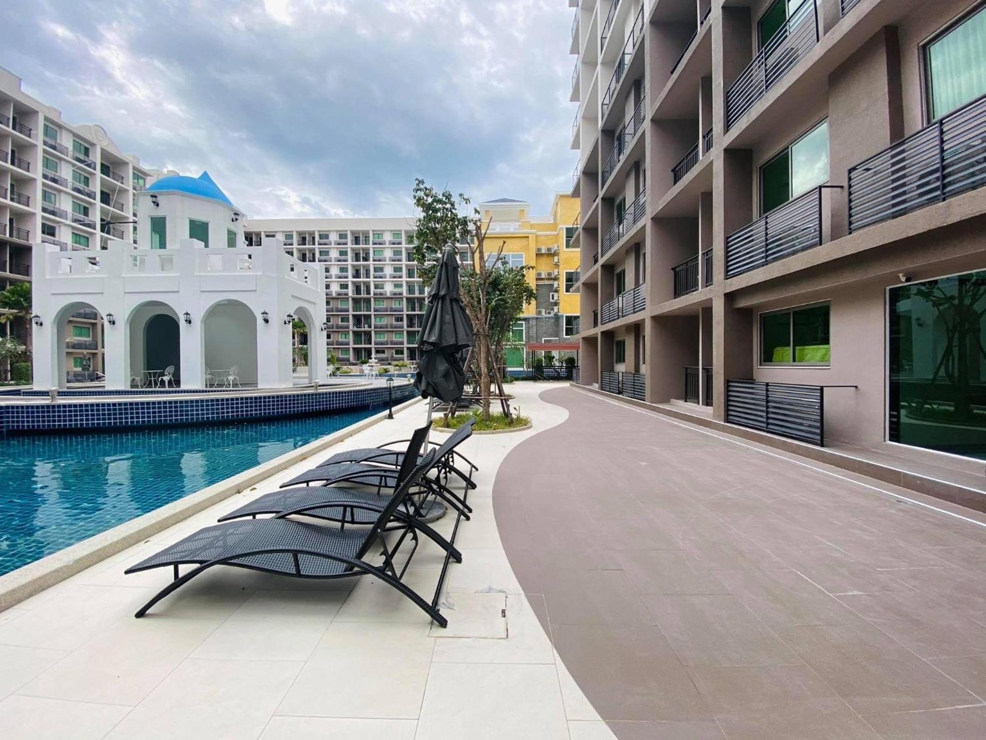 Arcadia Beach Con Pattaya Exterior foto